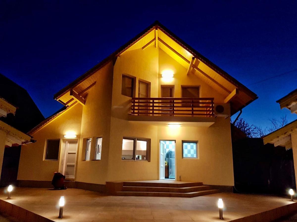 Complex Pria Leilighet Două Mai Eksteriør bilde